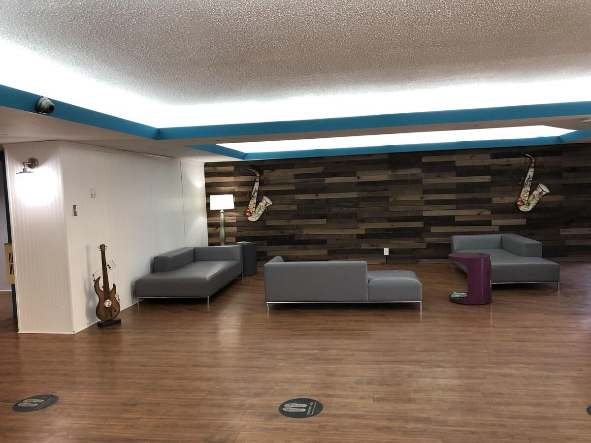 נאשוויל Rodeway Inn מראה חיצוני תמונה